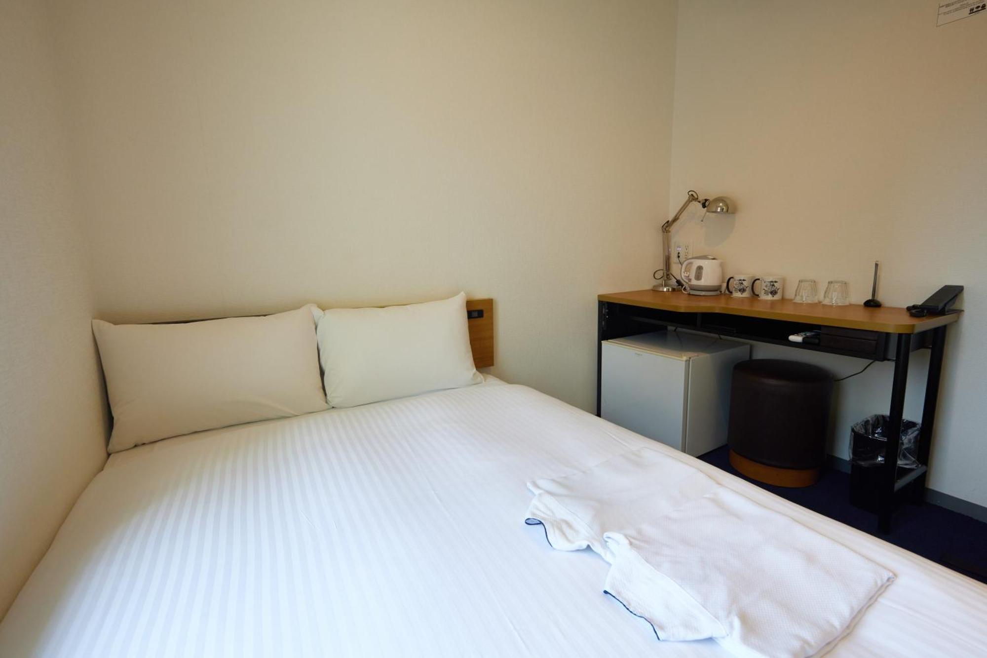 8 Hotel Shonan Fujisawa Exterior photo