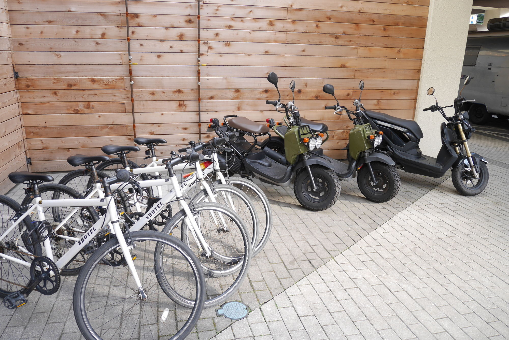 8 Hotel Shonan Fujisawa Exterior photo